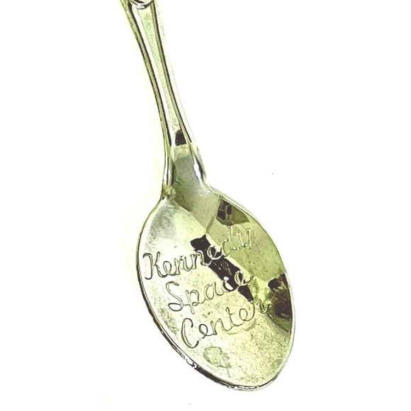 Vintage Collectable Silver Plated Spoon Kennedy Space Center Space Shuttle 3" - Picture 3 of 8